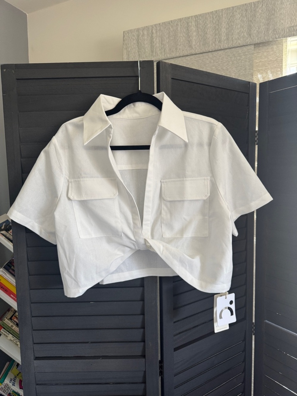 Commense Cropped White Cotton & Linen Button Front Shirt - Picture 3 of 9